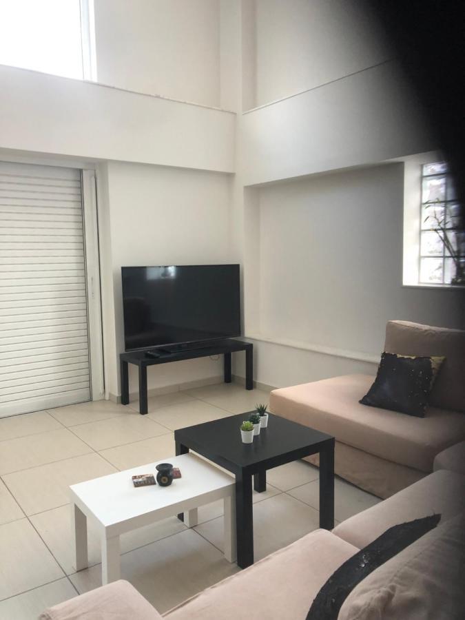 Maisonette Lux Modern Next to Metro Kerameikos Atenas Exterior foto